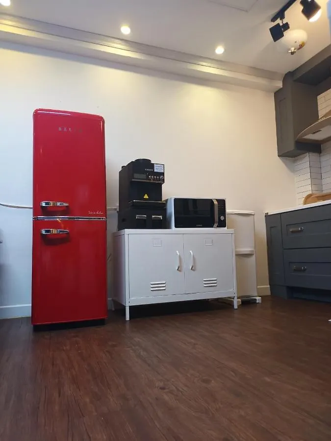 Elephant Hostel Nampo Busan