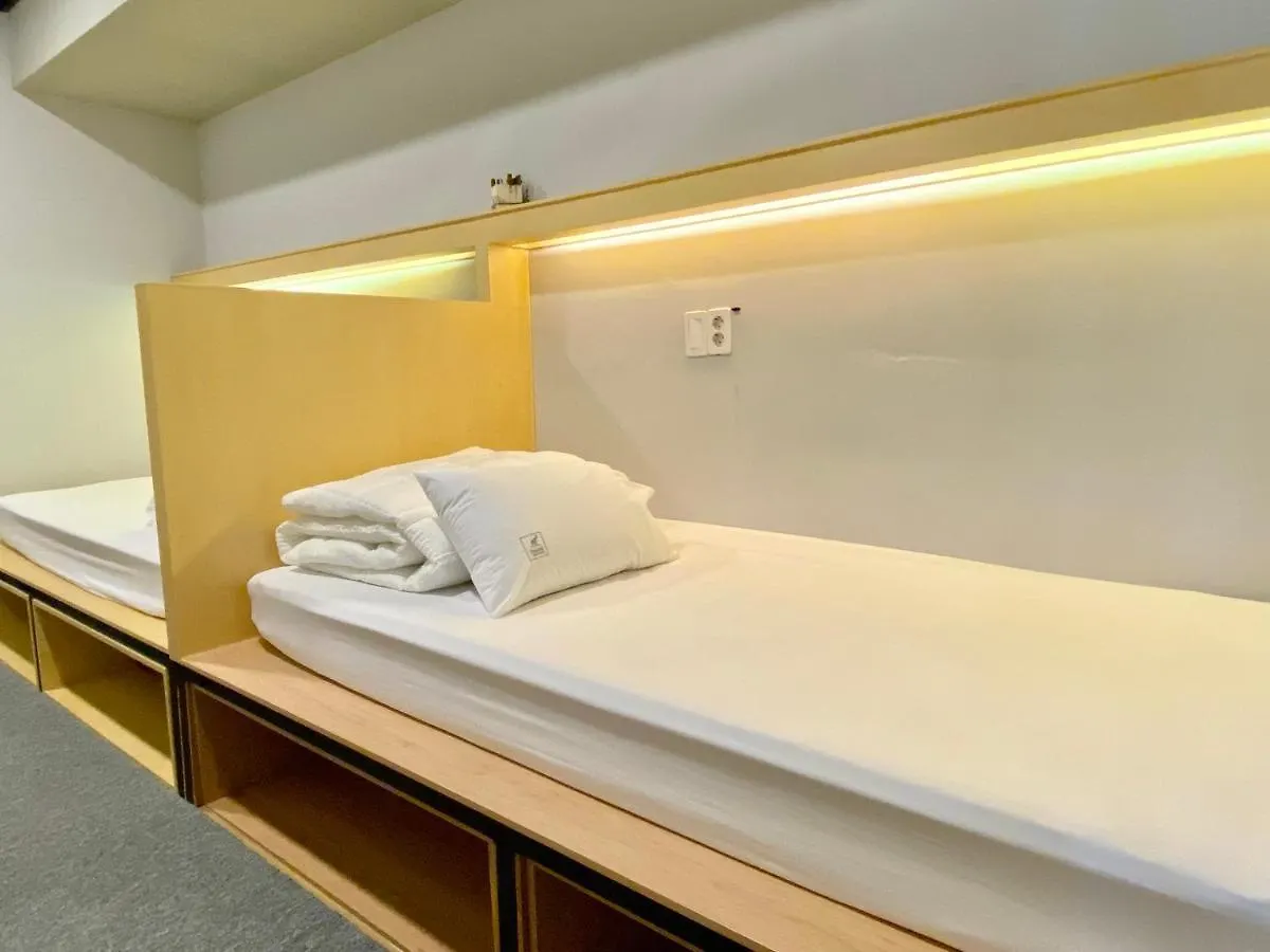 Elephant Hostel Nampo Пусан Южная Корея