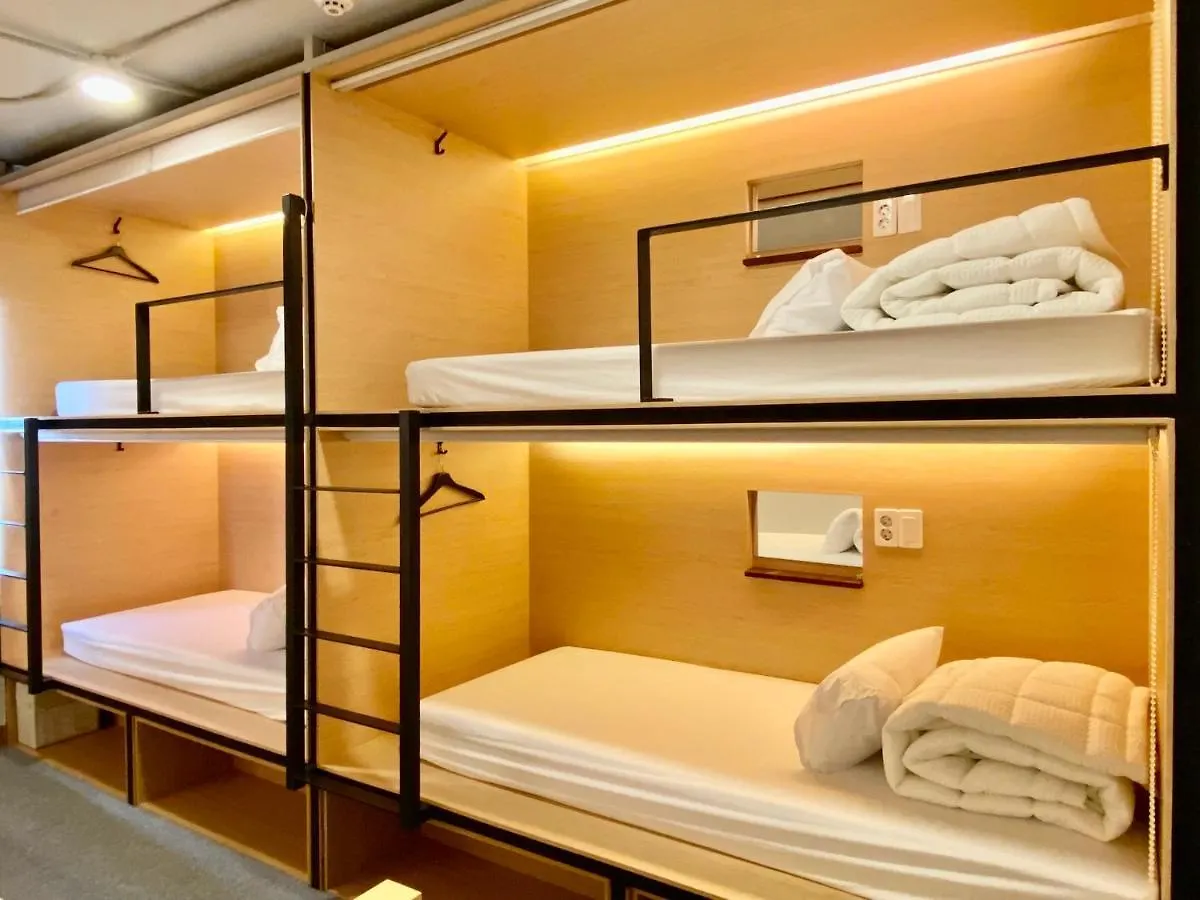 Elephant Hostel Nampo Пусан Гостевой дом