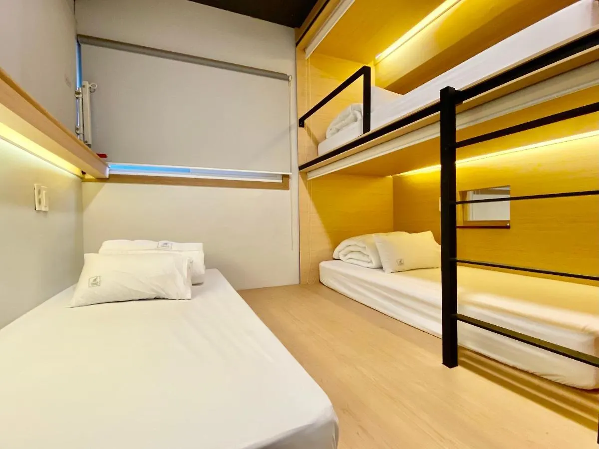 Elephant Hostel Nampo Пусан 2*,