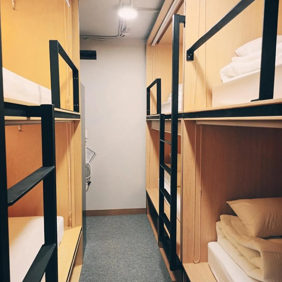 Elephant Hostel Nampo Пусан 2*,  Южная Корея